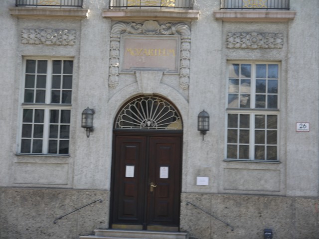 P1020855