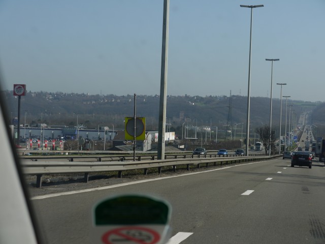 P1020090