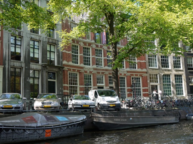 P1040933