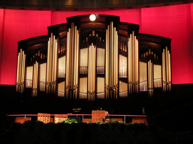 conference-centre-organ-recital