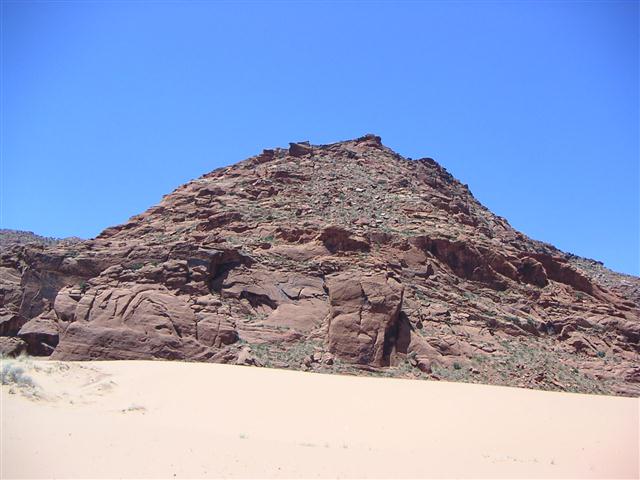 snow-canyon-mountain